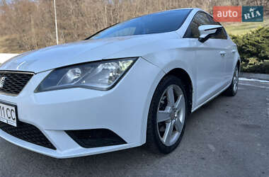 Хэтчбек SEAT Leon 2014 в Полтаве