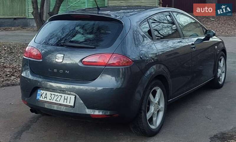 Хэтчбек SEAT Leon 2008 в Киеве фото 5 Хэтчбек SEAT Leon 2008 в Киеве