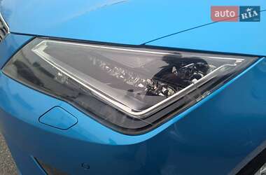 Хэтчбек SEAT Leon 2016 в 