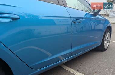 Хэтчбек SEAT Leon 2016 в 
