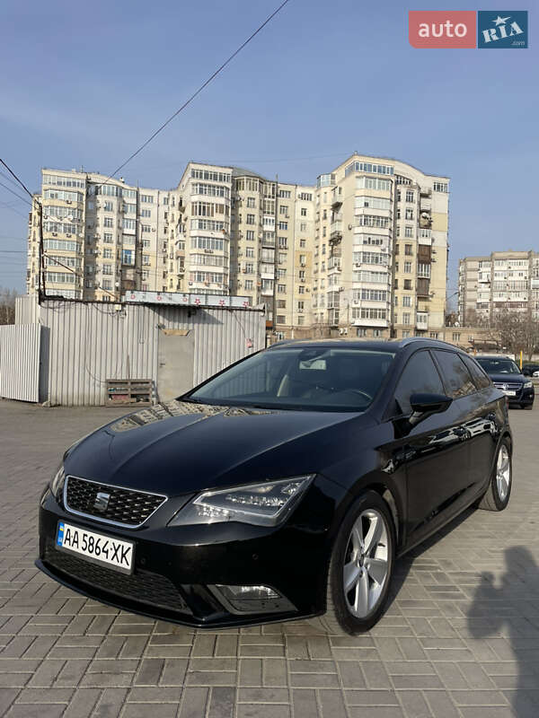 Універсал SEAT Leon 2014 в Запоріжжі