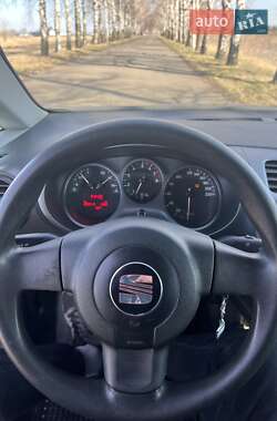 Хетчбек SEAT Leon 2005 в 