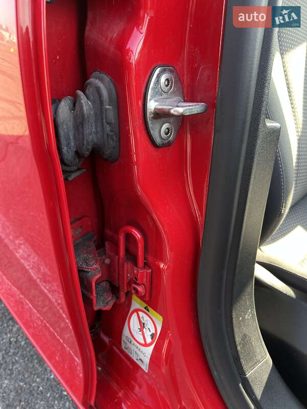 Хэтчбек SEAT Leon 2011 в Киеве фото 23 Хэтчбек SEAT Leon 2011 в Киеве