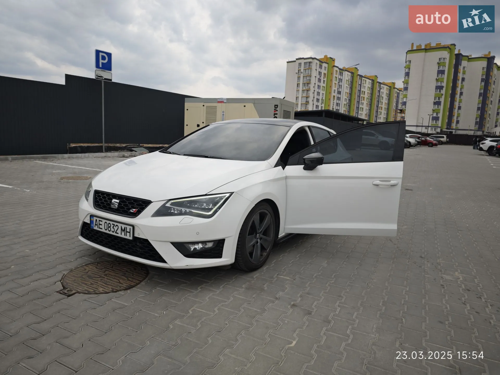 2016 SEAT Leon - мініатюра 2