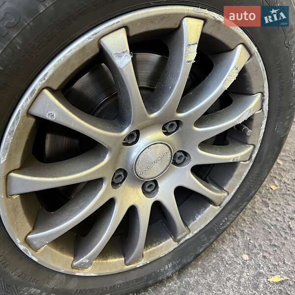 Хэтчбек SEAT Leon 2011 в Киеве фото 40 Хэтчбек SEAT Leon 2011 в Киеве