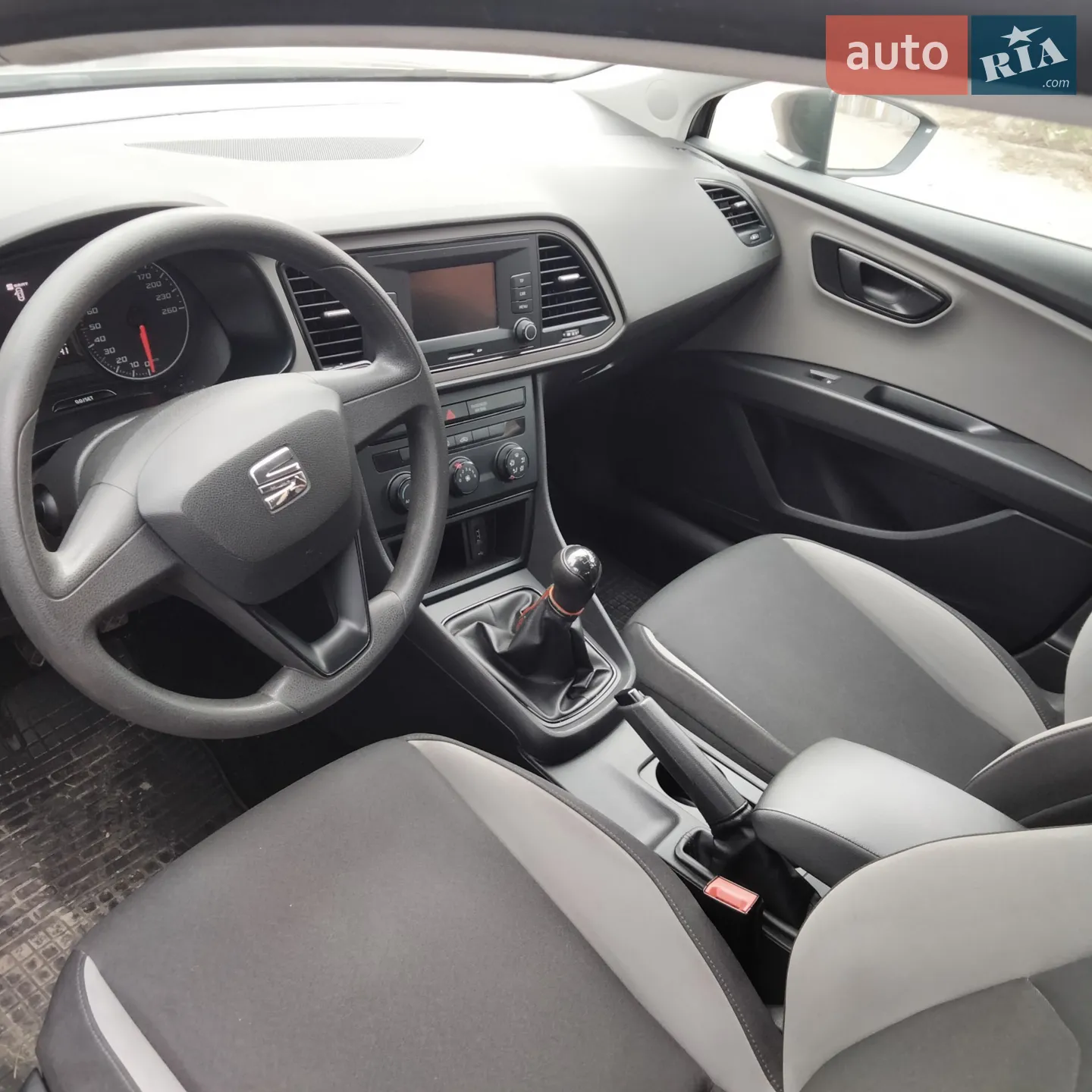 2016 SEAT Leon - мініатюра 9