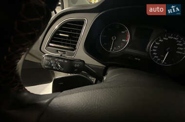 Хэтчбек SEAT Leon 2016 в 