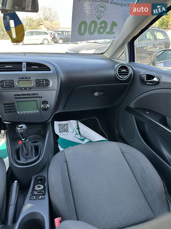 Хетчбек SEAT Leon 2006 в Кривому Розі