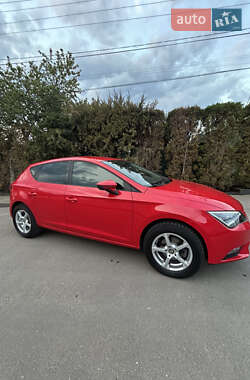 Хэтчбек SEAT Leon 2014 в 