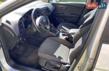 Хэтчбек SEAT Leon 2013 в 