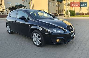 Хэтчбек SEAT Leon 2009 в 