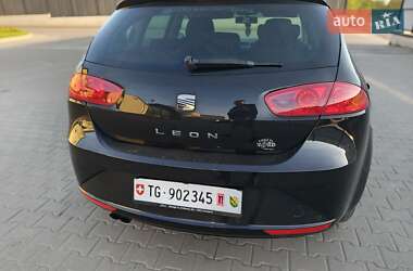 Хэтчбек SEAT Leon 2009 в 