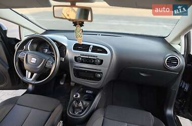 Хэтчбек SEAT Leon 2009 в 
