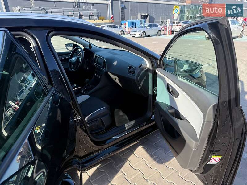 Универсал SEAT Leon 2016 в Киеве