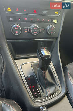 Хетчбек SEAT Leon 2015 в 