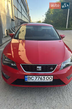 Хетчбек SEAT Leon 2015 в 