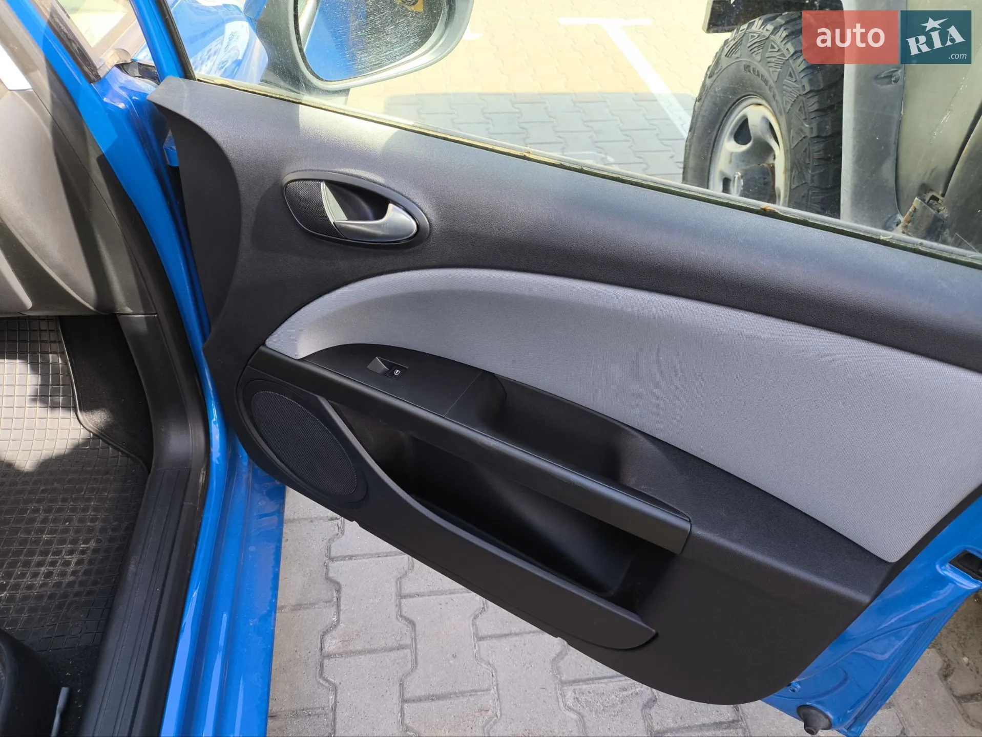 2011 SEAT Leon - мініатюра 5