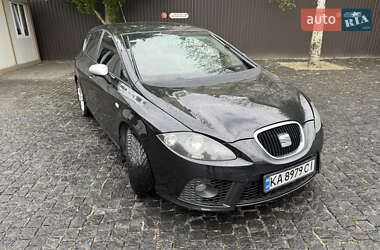 Хэтчбек SEAT Leon 2007 в 
