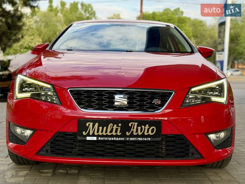 Хетчбек SEAT Leon 2013 в Дніпрі