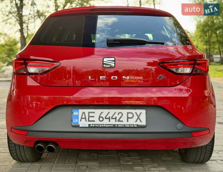Хетчбек SEAT Leon 2013 в Дніпрі