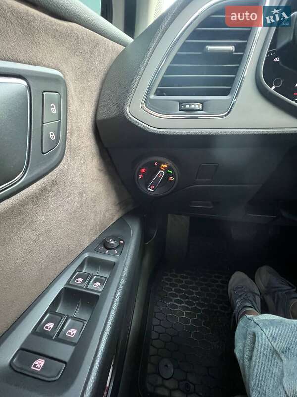 Универсал SEAT Leon 2016 в Первомайске