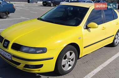 Хетчбек SEAT Leon 2003 в Києві