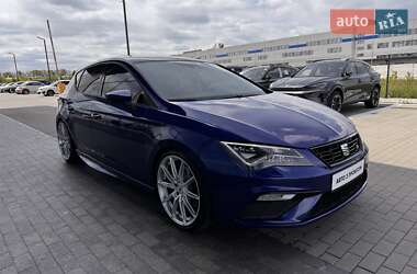 Хэтчбек SEAT Leon 2018 в 