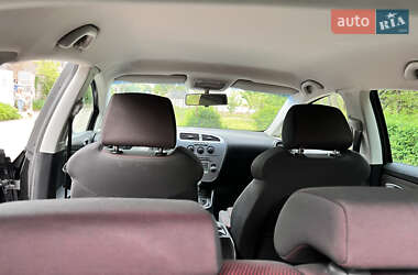 Хэтчбек SEAT Leon 2007 в 
