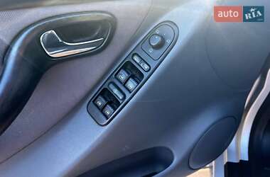 Хэтчбек SEAT Leon 2001 в 