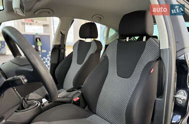 Хетчбек SEAT Leon 2011 в 
