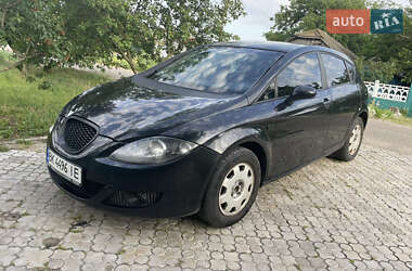 Хэтчбек SEAT Leon 2007 в 