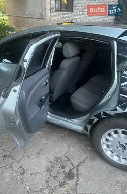 Хэтчбек SEAT Leon 2006 в 