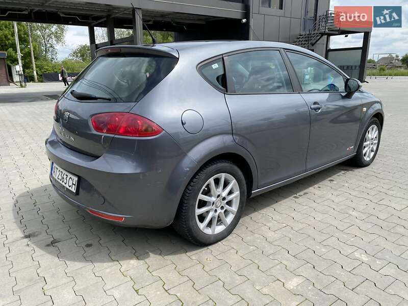 Хэтчбек SEAT Leon 2012 в Калуше фото 10 Хэтчбек SEAT Leon 2012 в Калуше