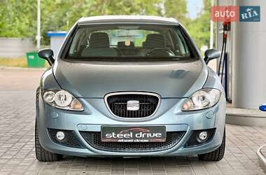 Хэтчбек SEAT Leon 2007 в 