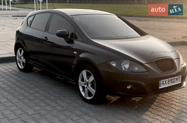 Хэтчбек SEAT Leon 2009 в 