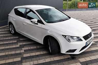 Хэтчбек SEAT Leon 2013 в 