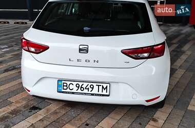 Хэтчбек SEAT Leon 2013 в 