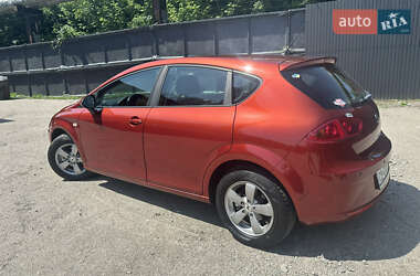 Хэтчбек SEAT Leon 2009 в 
