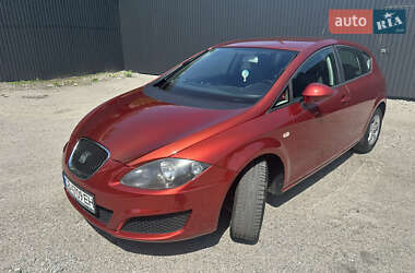 Хэтчбек SEAT Leon 2009 в 