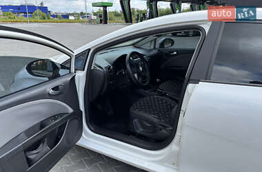 Хэтчбек SEAT Leon 2011 в 