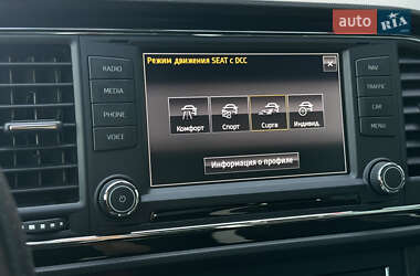 Хэтчбек SEAT Leon 2016 в 