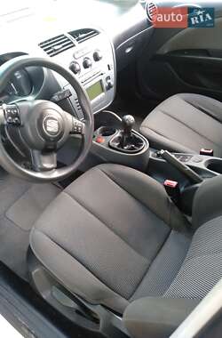 Хэтчбек SEAT Leon 2007 в 