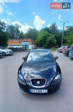 Хэтчбек SEAT Leon 2010 в Хмельницком