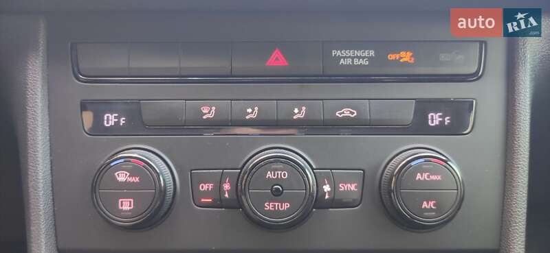 Хэтчбек SEAT Leon 2013 в Могилев-Подольске