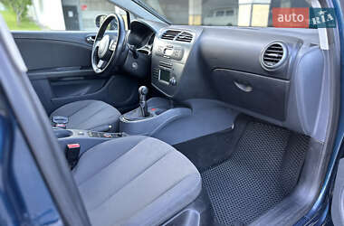 Хэтчбек SEAT Leon 2006 в 