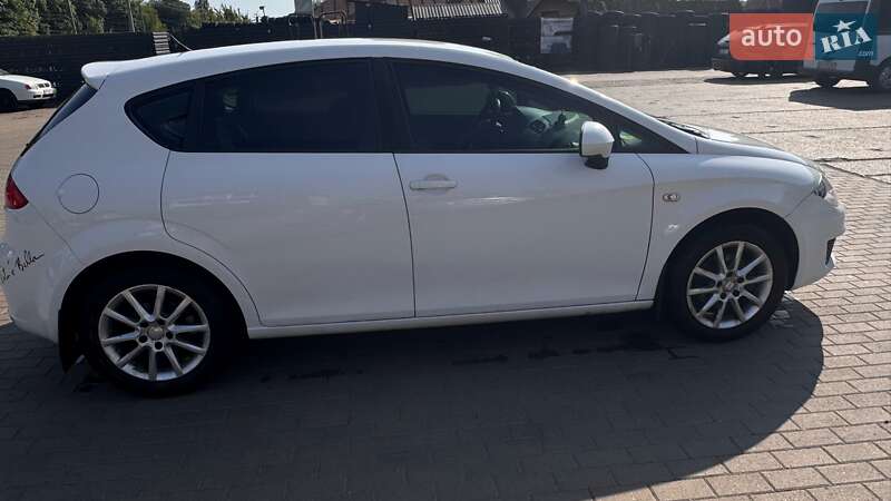 Хэтчбек SEAT Leon 2010 в Виннице фото 5 Хэтчбек SEAT Leon 2010 в Виннице