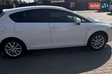 Хетчбек SEAT Leon 2010 в 