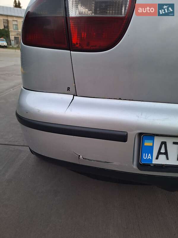 Хэтчбек SEAT Leon 2000 в Тысменице фото 12 Хэтчбек SEAT Leon 2000 в Тысменице