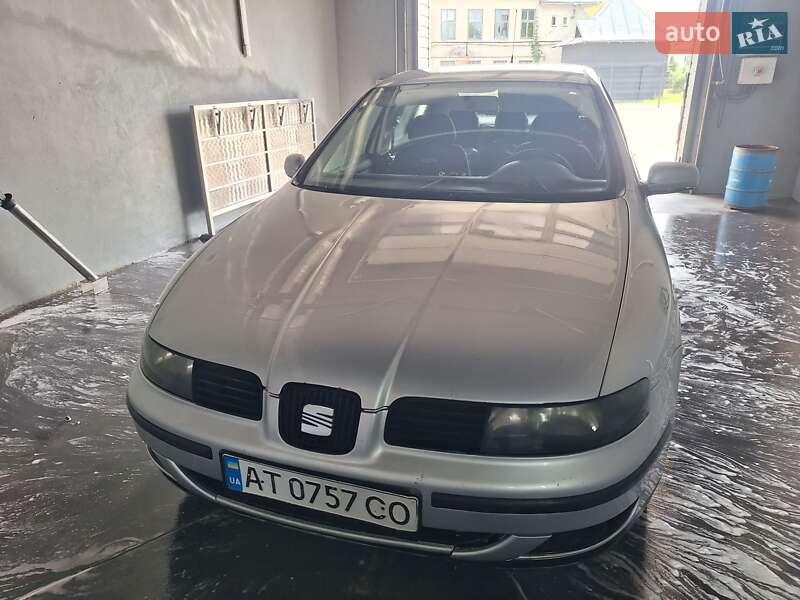 Хэтчбек SEAT Leon 2000 в Тысменице фото 23 Хэтчбек SEAT Leon 2000 в Тысменице