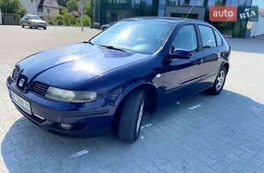 Хэтчбек SEAT Leon 2001 в 